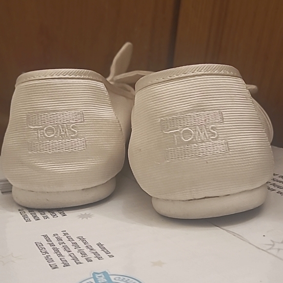 Casual Toms Womens 7W - Picture 6 of 9